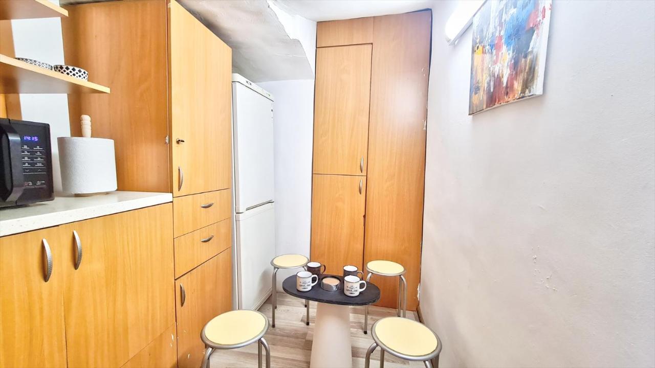 Royal Mansion In Unirii Square Apartment คลูจ-นาโปกา ภายนอก รูปภาพ